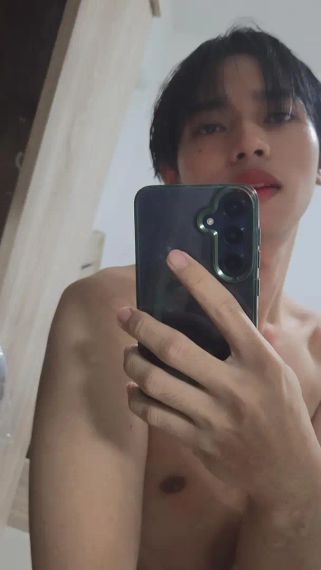 แชท หาเพื่อนคุย, โสด 