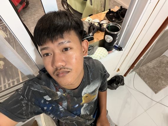 แชท หาเพื่อนคุย  ที่อยู่  ชลบุรี