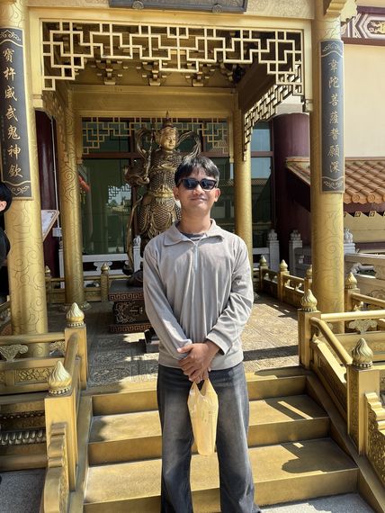 chat find love, single  from Bangkok