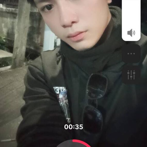 แชท หาแฟน, หากิ๊ก ที่อยู่ กรุงเทพมหานคร