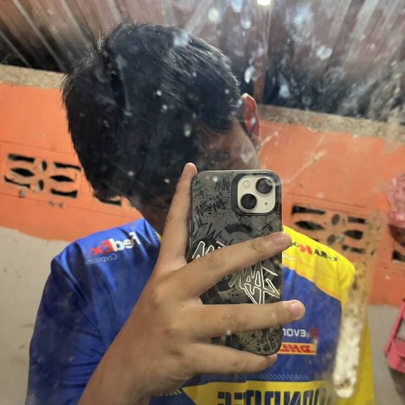 แชท หาแฟน, โสด 