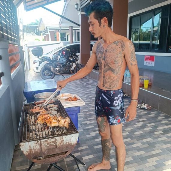 แชท หาเพื่อนคุย, หากิ๊ก
