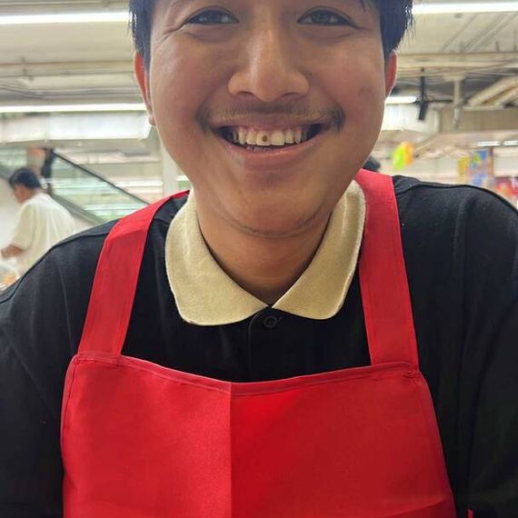 แชท หากิ๊ก  ที่อยู่ กรุงเทพมหานคร