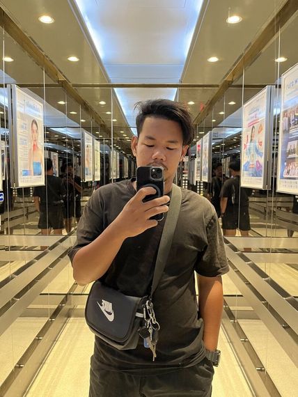 chat chat, hangout  from Bangkok