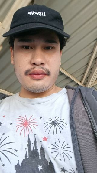แชท หาเพื่อนคุย, โสด 