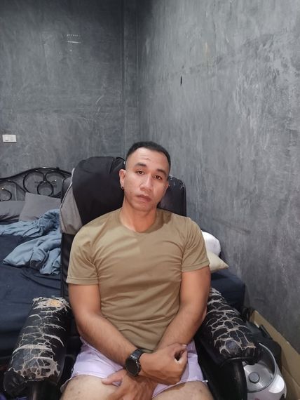 แชท หาแฟน, หาเพื่อนคุย  ที่อยู่ กรุงเทพมหานคร