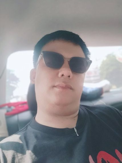 chat single  from Chiang Mai