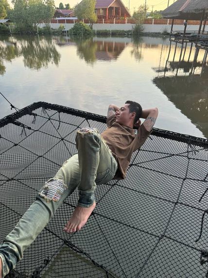 แชท หาเพื่อนเที่ยว, โสด  ที่อยู่ กรุงเทพมหานคร