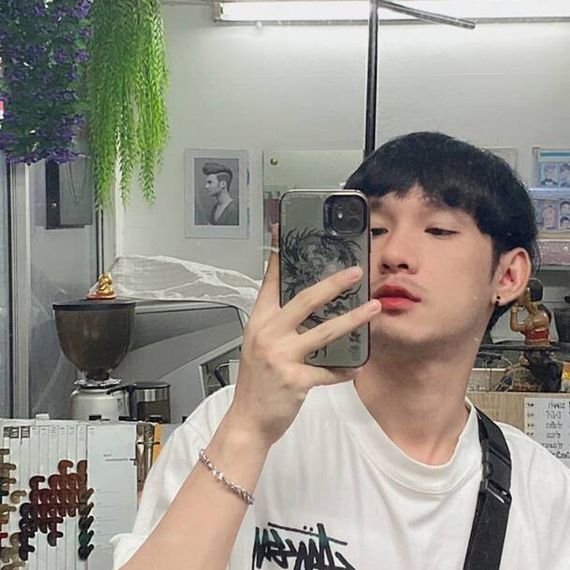 แชท หากิ๊ก  ที่อยู่ กรุงเทพมหานคร