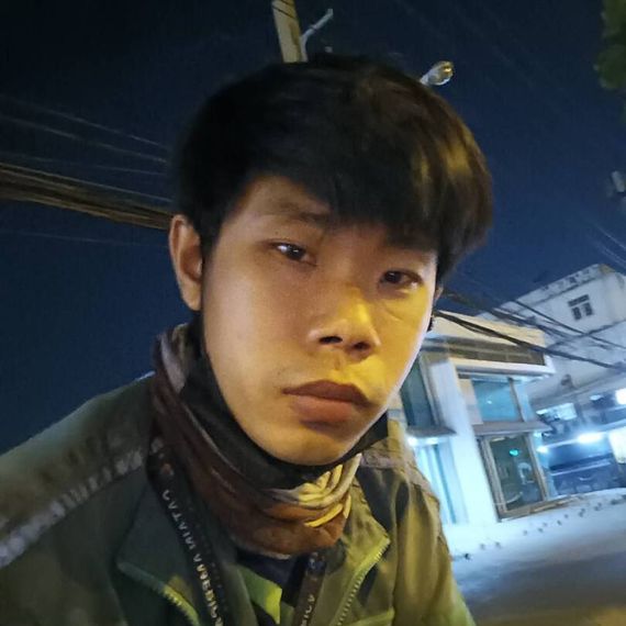 แชท หาเพื่อนคุย, โสด 