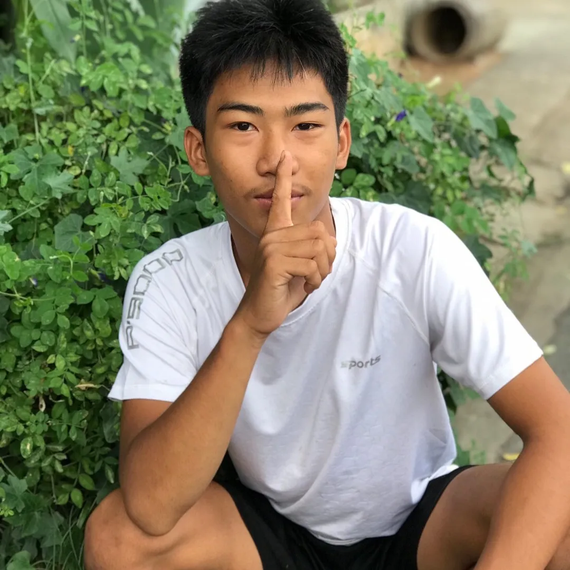 chat chat, single  from Bangkok