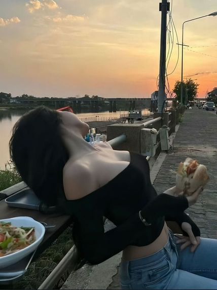 แชท หาเพื่อนคุย, หาเพื่อนเที่ยว 