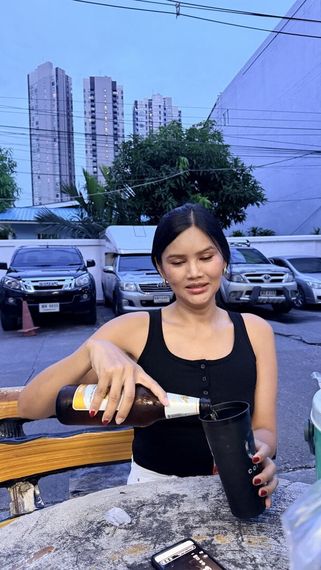 แชท หาเพื่อนคุย ที่อยู่ กรุงเทพมหานคร