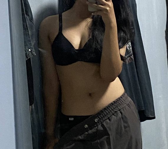 แชท หาเพื่อนคุย, หาเพื่อนเที่ยว  ที่อยู่ กรุงเทพมหานคร