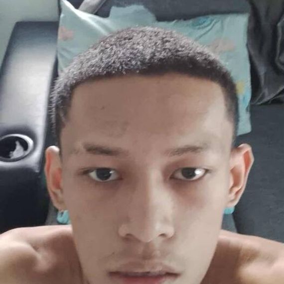 แชท โสด  ที่อยู่ กรุงเทพมหานคร