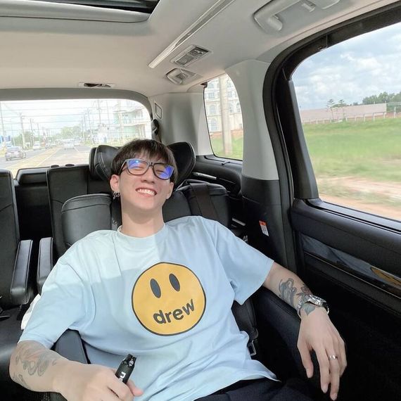 แชท หาเพื่อนเที่ยว, โสด 