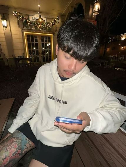 chat looking for friends