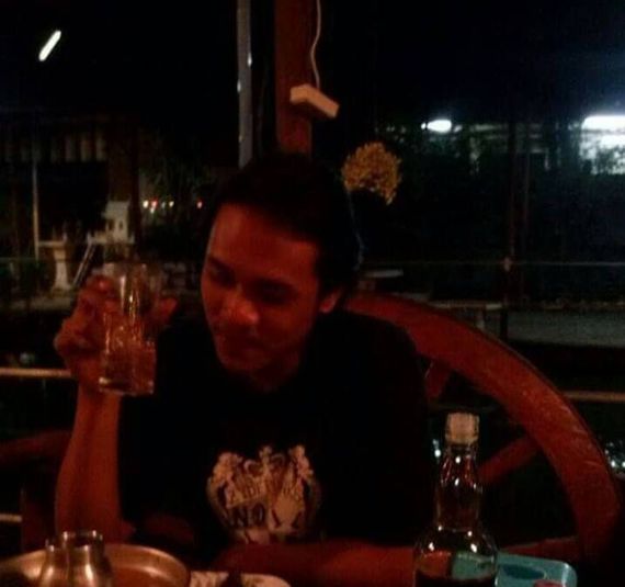 แชท หาเพื่อนคุย, โสด 