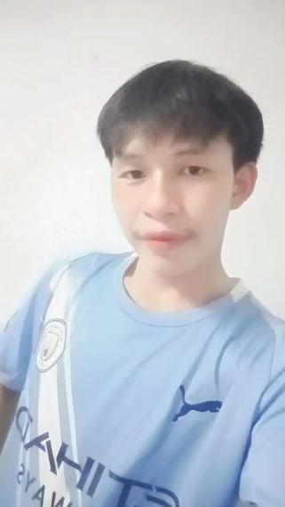 แชท แชทเปิดกล้อง, แชทสด 