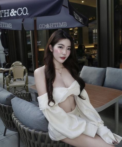 chat looking for friends