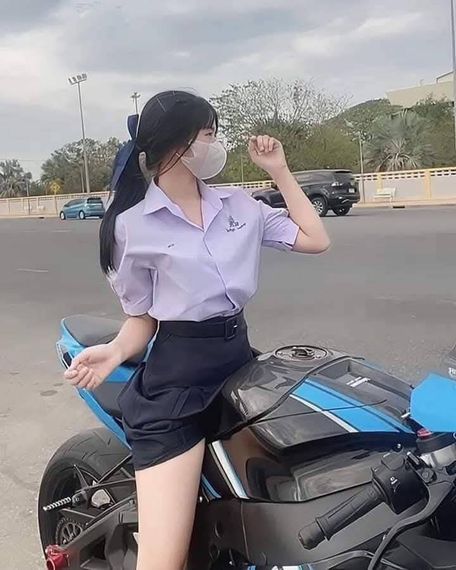 chat find love, chat 