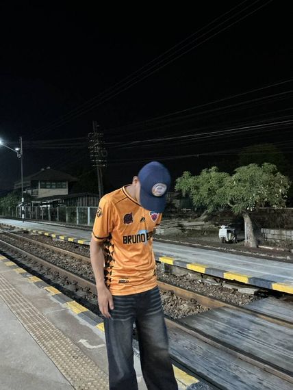 แชท หาเพื่อนคุย, โสด  ที่อยู่  ศรีสะเกษ