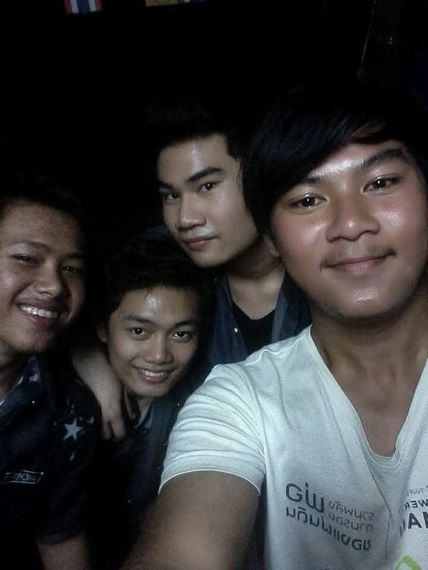 แชท หาเพื่อนคุย, โสด 