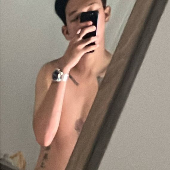 แชท หาเพื่อนคุย  ที่อยู่ กรุงเทพมหานคร