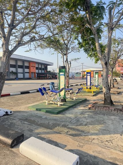 chat chat, single  from Prachuap Khiri Khan