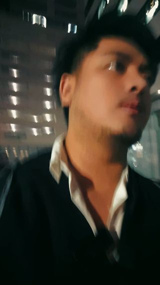 แชท หากิ๊ก, โสด 