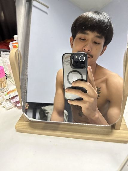แชท หาเพื่อนเที่ยว, โสด