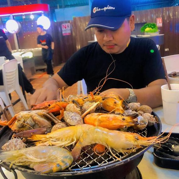 แชท หาเพื่อนคุย, หาเพื่อนเที่ยว 