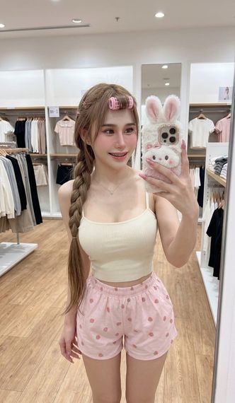 chat find love, chat  from Bangkok