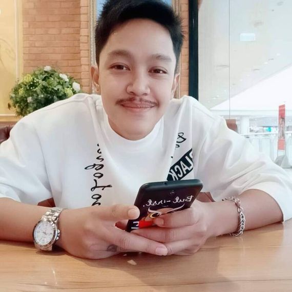 แชท หาเพื่อนคุย, หากิ๊ก 