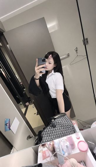 chat find love, meet now  from Bangkok