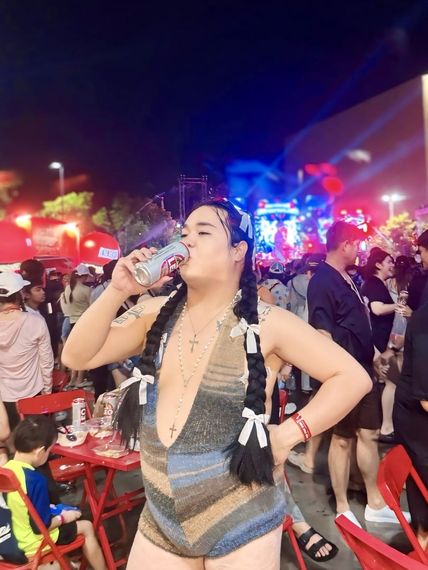 แชท หาแฟน, หาเพื่อนคุย  ที่อยู่  นครปฐม