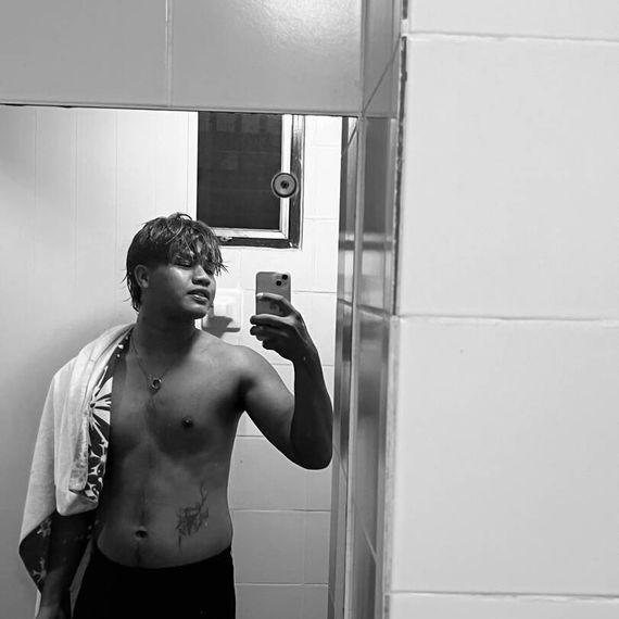 แชท หากิ๊ก, โสด 