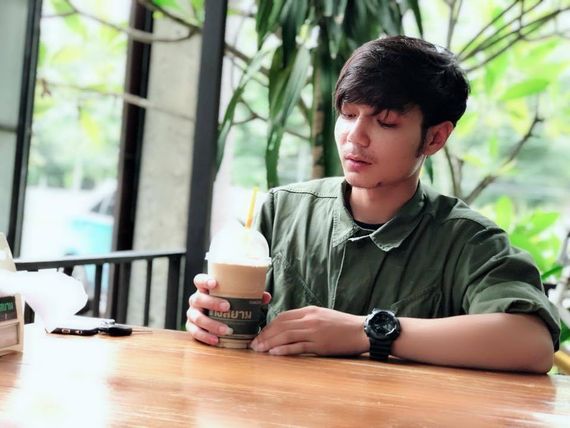 แชท หาเพื่อนคุย, โสด 