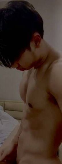 แชท หากิ๊ก, โสด 