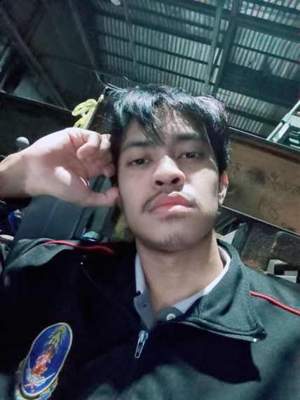 chat find love, single  from Bangkok