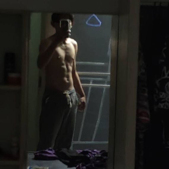 แชท หาเพื่อนคุย, โสด  ที่อยู่  ชลบุรี