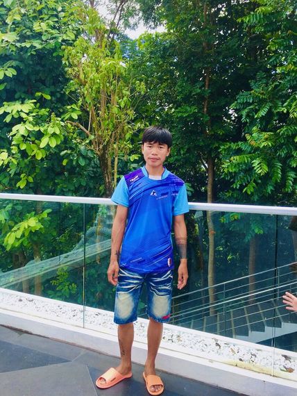 แชท หากิ๊ก 