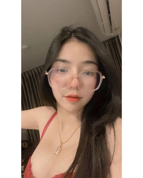 แชท หาเพื่อนคุย, โสด