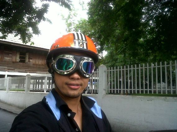 chat looking for friends  from Chon Buri