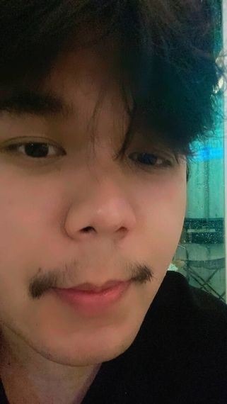 chat chat, hangout  from Bangkok