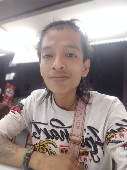 chat looking for friends  from Bangkok