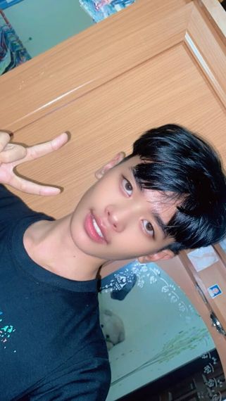 แชท หาเพื่อนคุย, โสด 