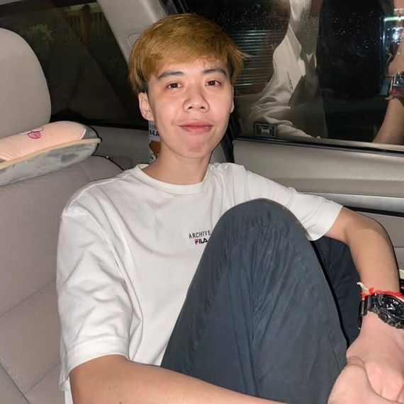 แชท หากิ๊ก, โสด  ที่อยู่ กรุงเทพมหานคร