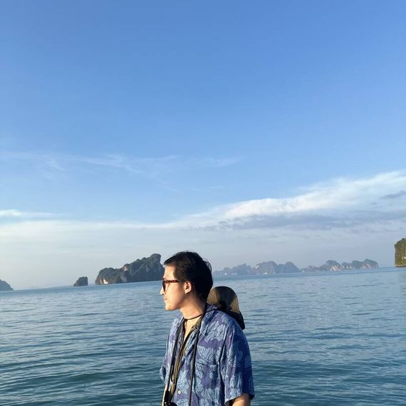 แชท หากิ๊ก  ที่อยู่ กรุงเทพมหานคร