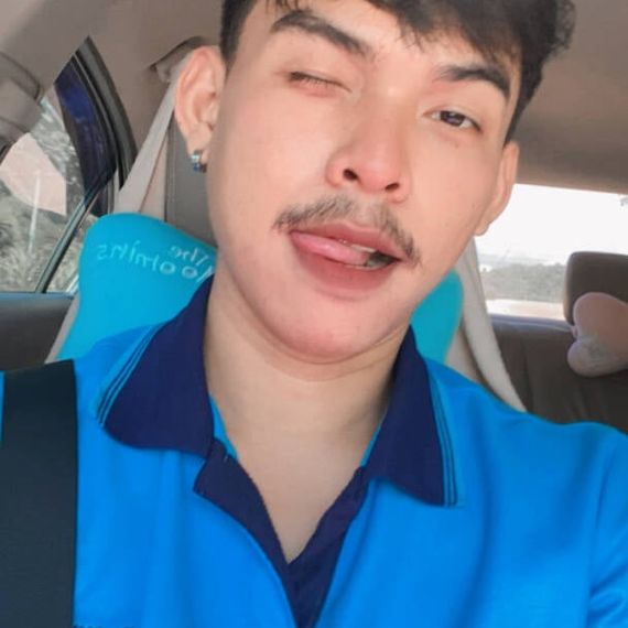แชท หากิ๊ก, โสด ที่อยู่ กรุงเทพมหานคร